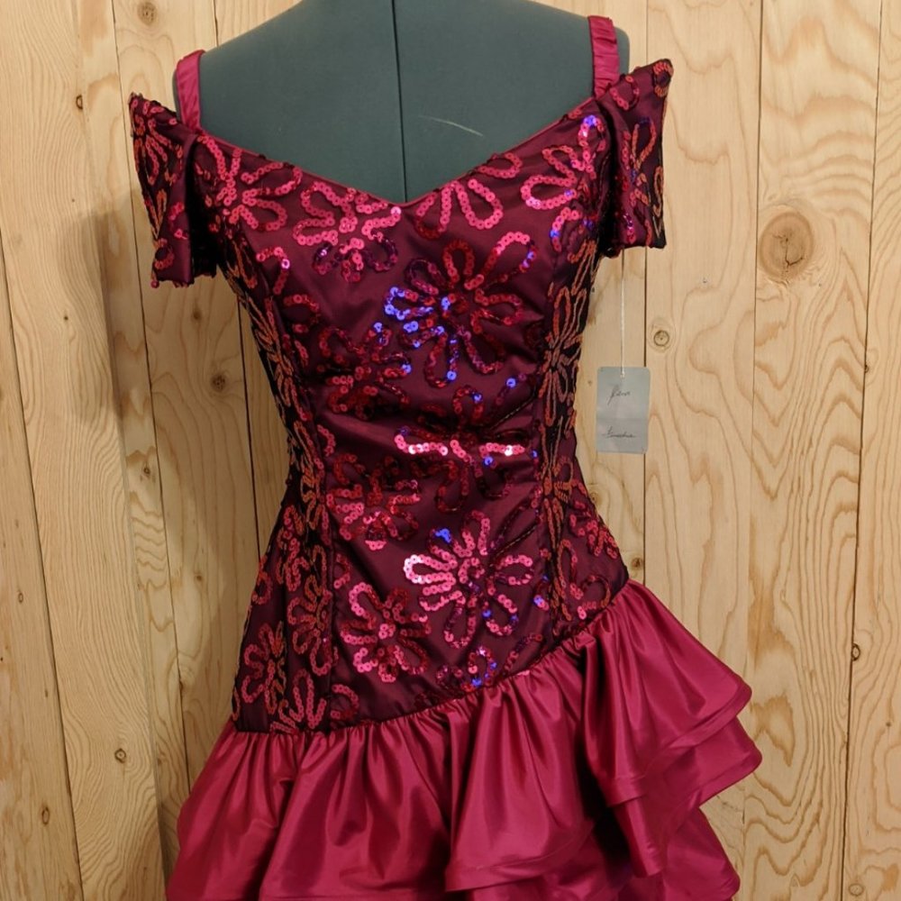 Vintage Off-Shoulder Formal Gown in Fuschia 12